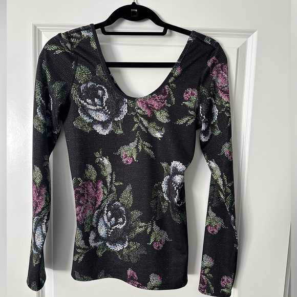 Lulu Lemon Nearly New - Picture 1 of 3